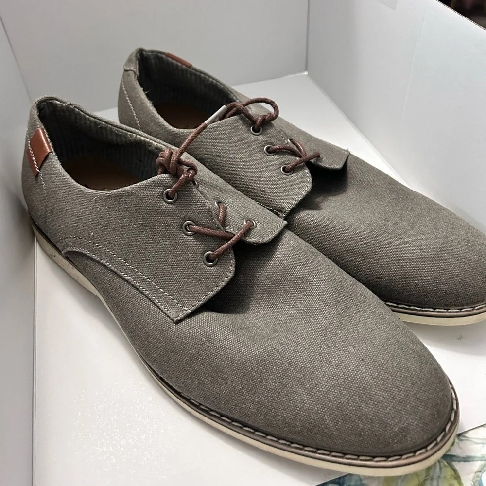 George Gray Men’s Shoes  Size 13